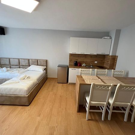 The Wish House Apartment Голем Екстериор снимка