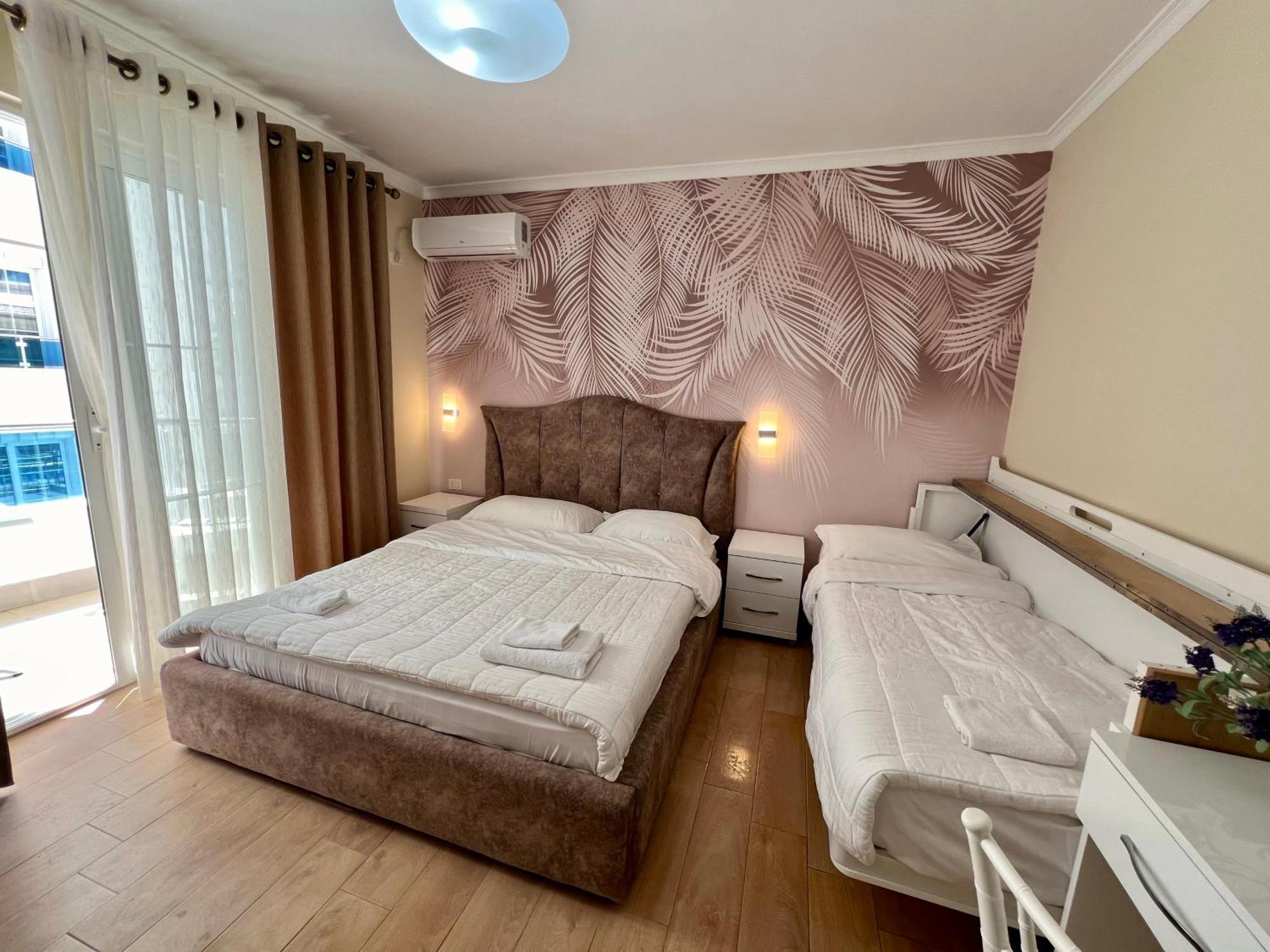 The Wish House Apartment Голем Екстериор снимка